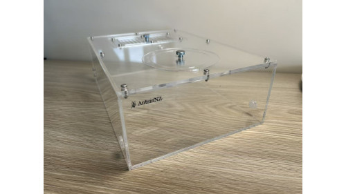 X large Spider, praying mantis, ant living area or other insect enclosure