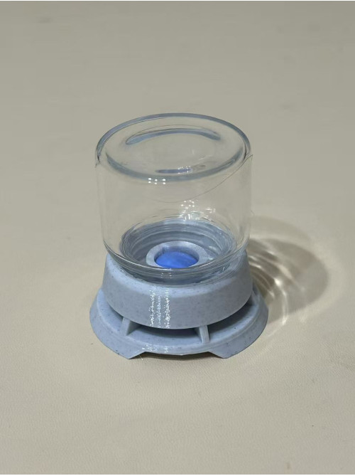 large ant water feeder ( drink drinking tool) large ant water feeder ( drink drinking tool)